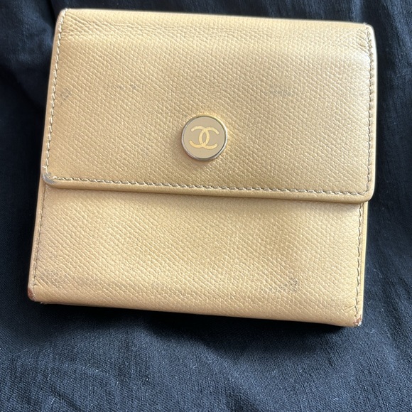 Chanel coco button leather wallet with COA double sided - Picture 8 of 12